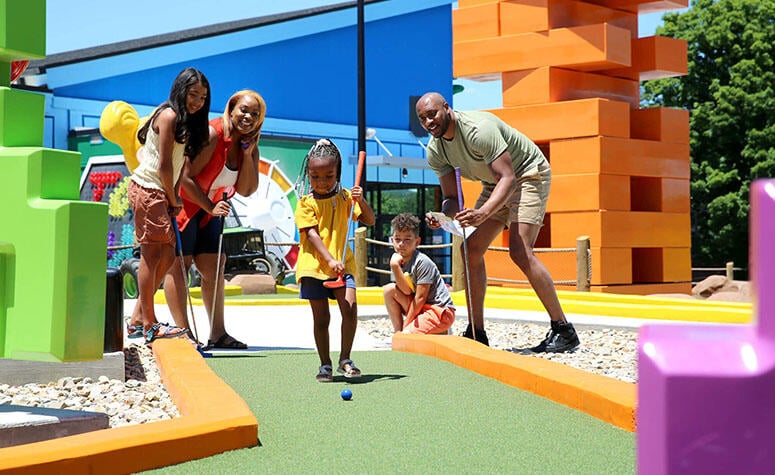 Toy Box Mini Golf
