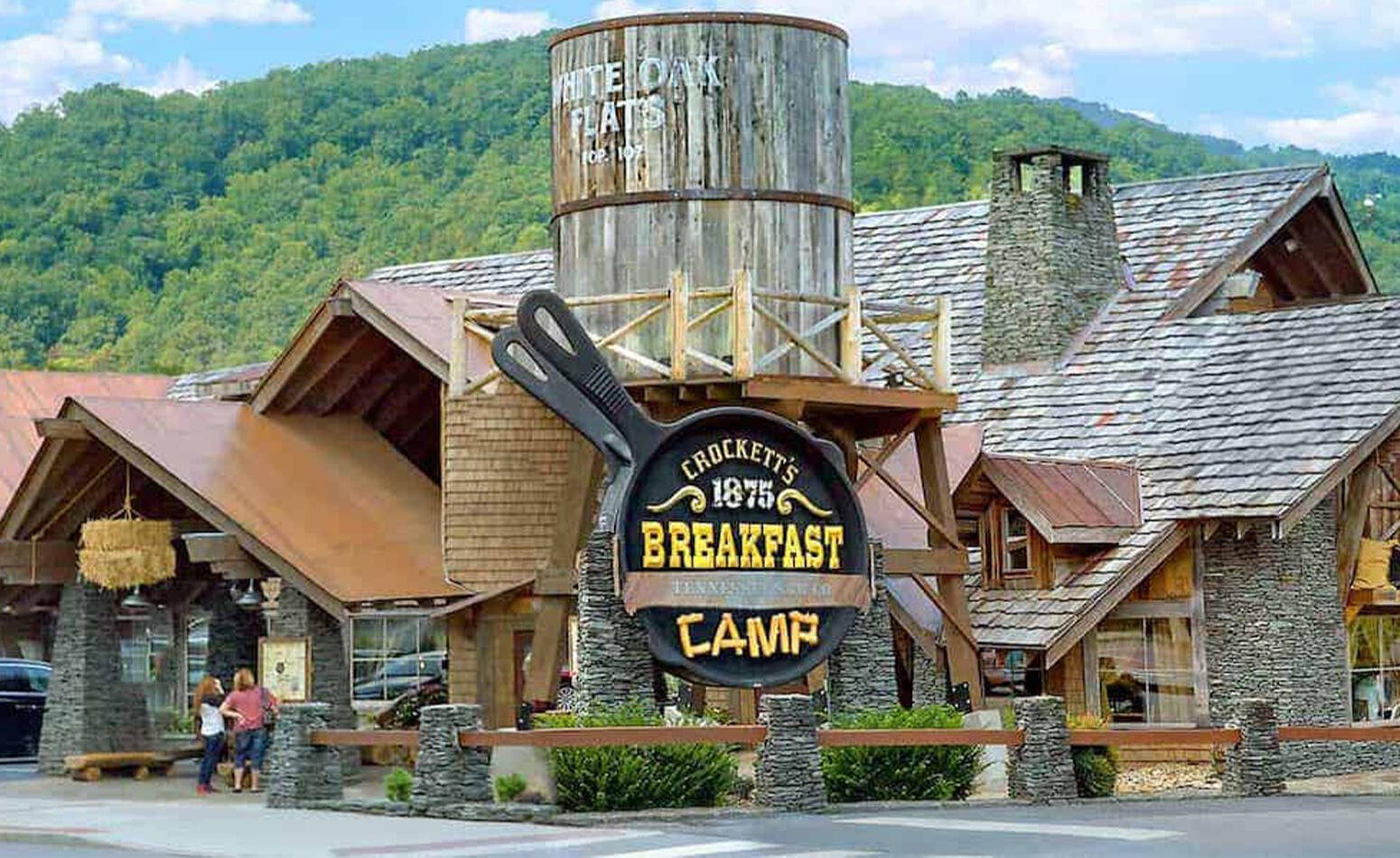 Breakfast at Crockett's Breakfast Camp
